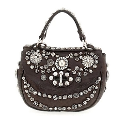 DIAMANTE MULTISTUD LATCH CROSSBODY IN MORO BROWN