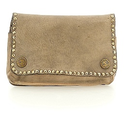 ESSENTIAL POUCH W STUDS AND SNAPS IN ICE COWHIDE