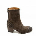 ISABEL QUINOA SUEDE SHORTY BOOT REAR  STUD DETAIL