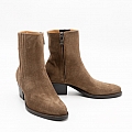 JANE CHELZIP BOOTIE IN HAVANA SUEDE